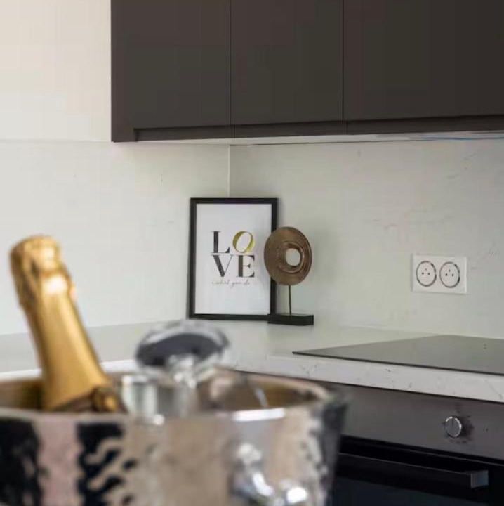 Photo of Kitchen in Lens