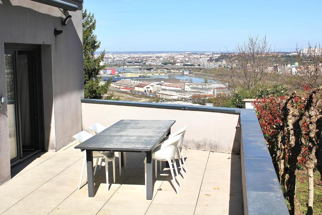 Photo of Patio Balcony in Irigny