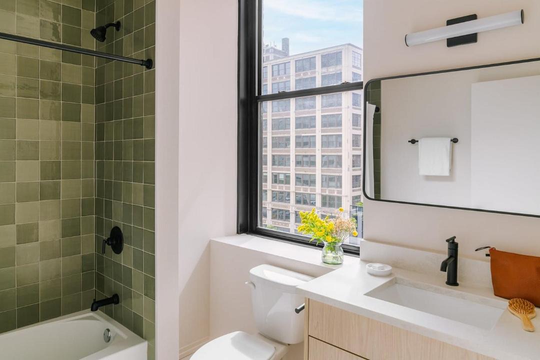 Photo of Bathroom in West Loop Gate