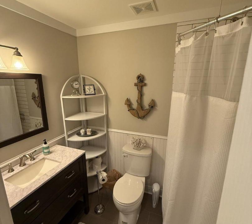 Photo of Bathroom in Tallapoosa