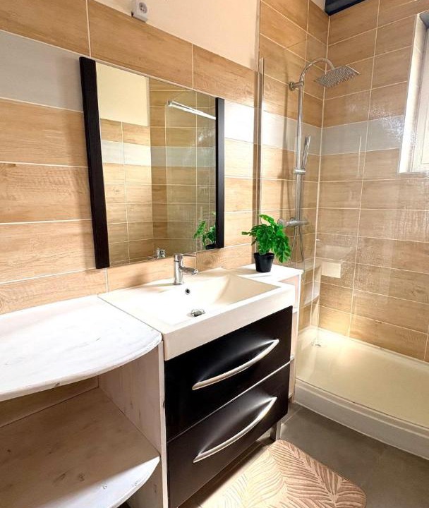 Photo of Bathroom in Montbrison