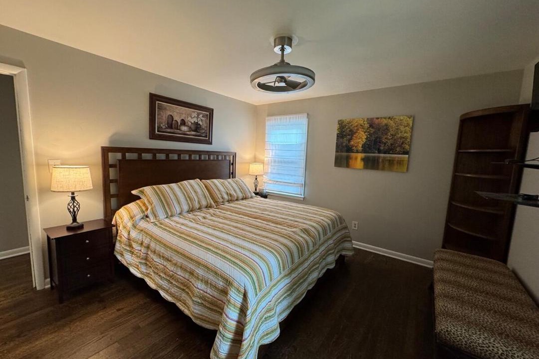 Photo of Bedroom in Doraville