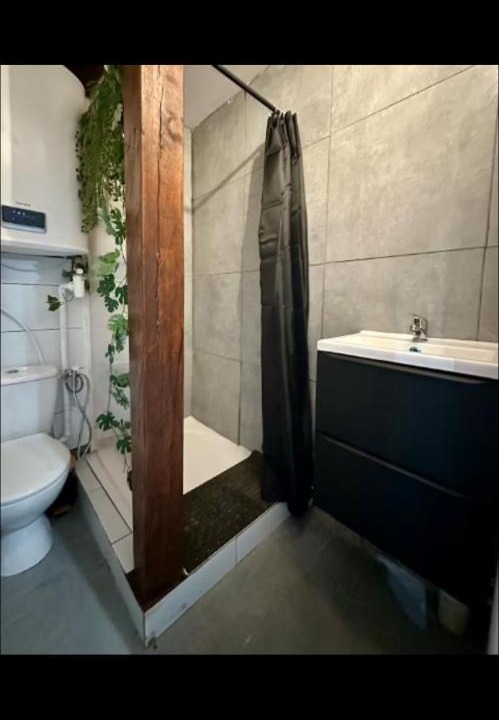 Photo of Bathroom in Melun