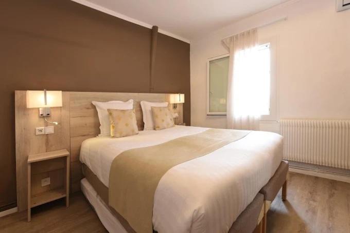 Photo of Bedroom in Balaruc-les-Bains