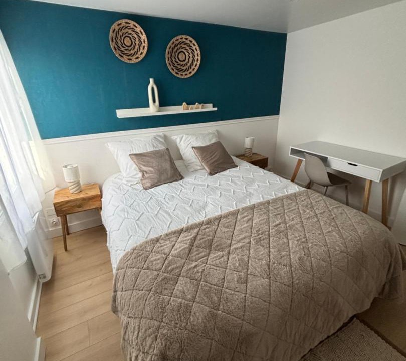 Photo of Bedroom in Chalons-en-Champagne