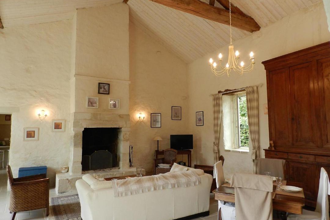 Photo of Livingroom in Saint-Laurent-de-la-Salle