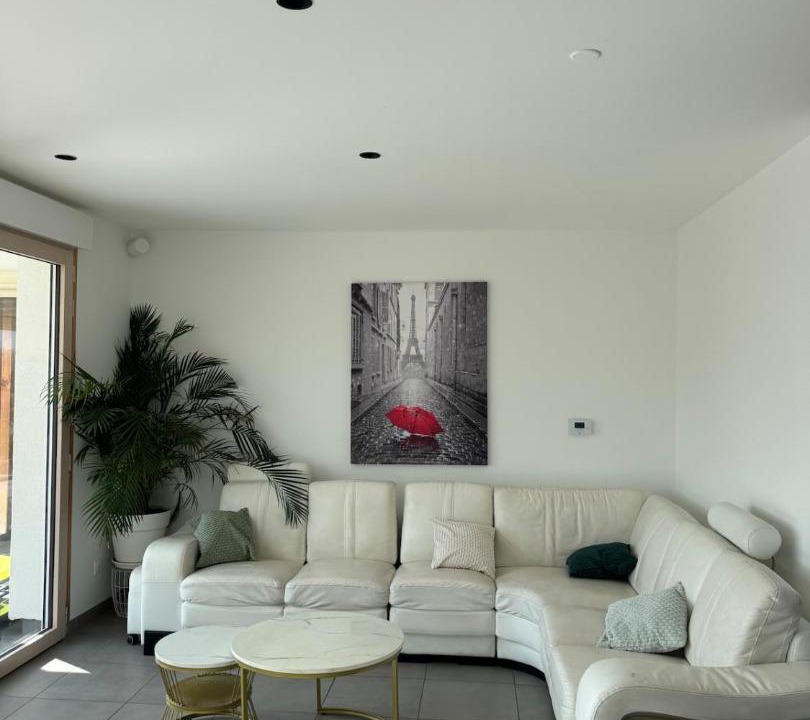 Photo of Livingroom in Magny-le-Hongre