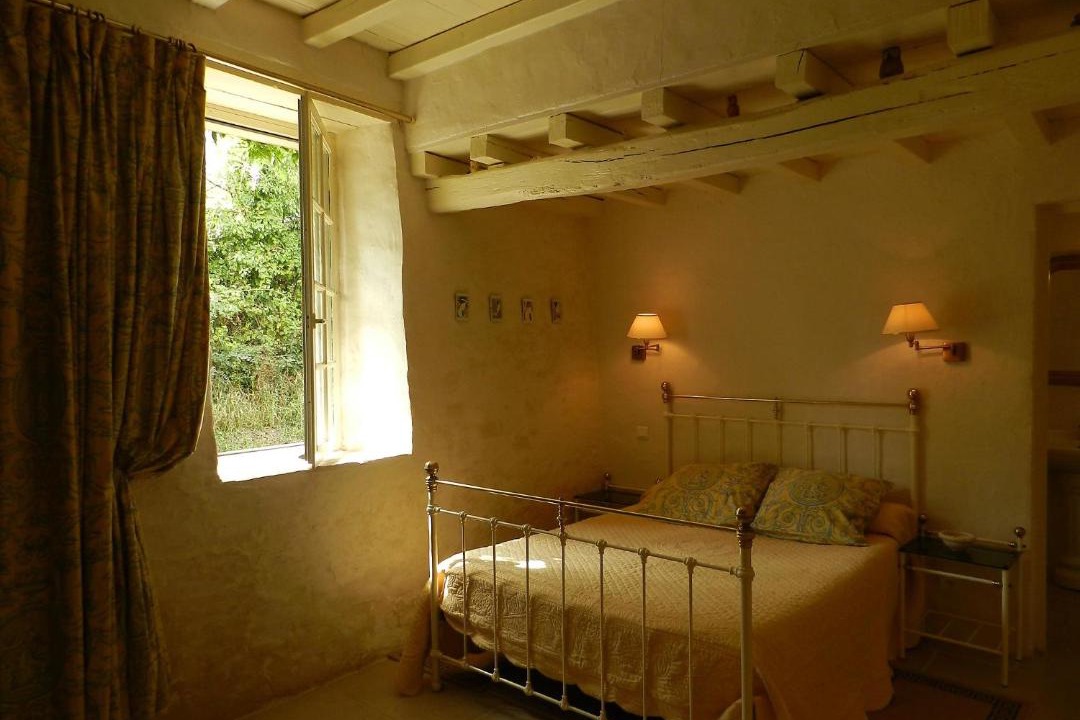 Photo of Bedroom in Saint-Laurent-de-la-Salle
