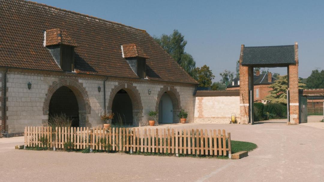 Photo of Others in Beauchamps