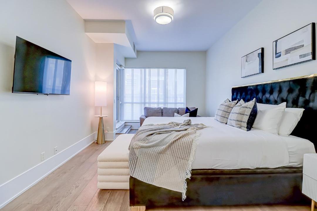 Photo of Bedroom in Toronto Entertainment District