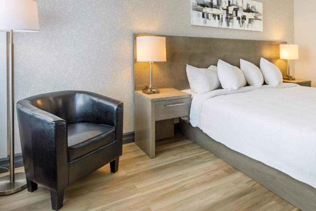 Photo of Bedroom in Desjardins