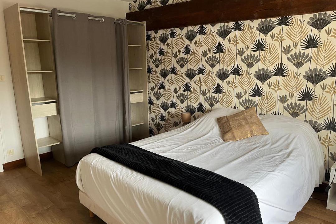 Photo of Bedroom in Mesnac