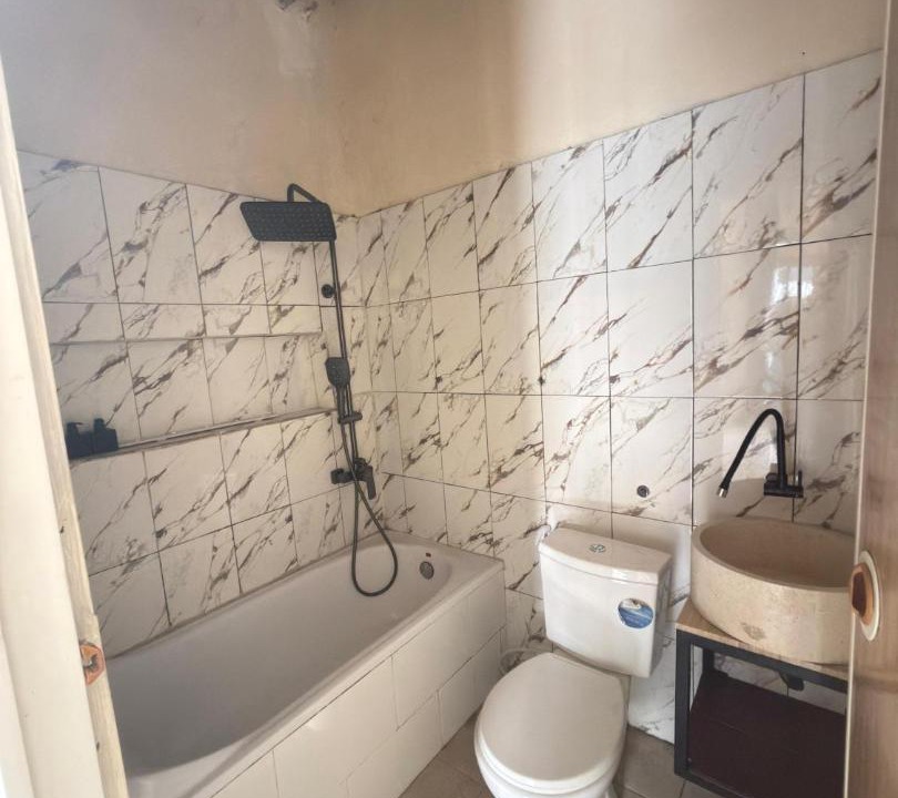 Photo of Bathroom in Anturan