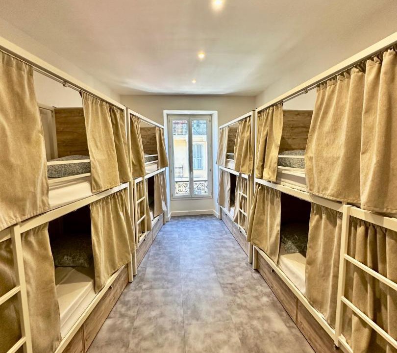 Photo of Bedroom in Nice City Centre