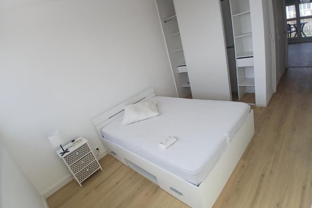 Photo of Bedroom in Sainte-Genevieve-des-Bois