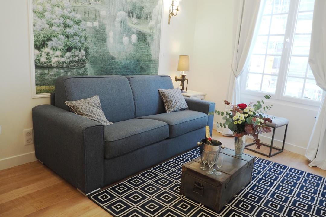 Photo of Livingroom in Vivienne