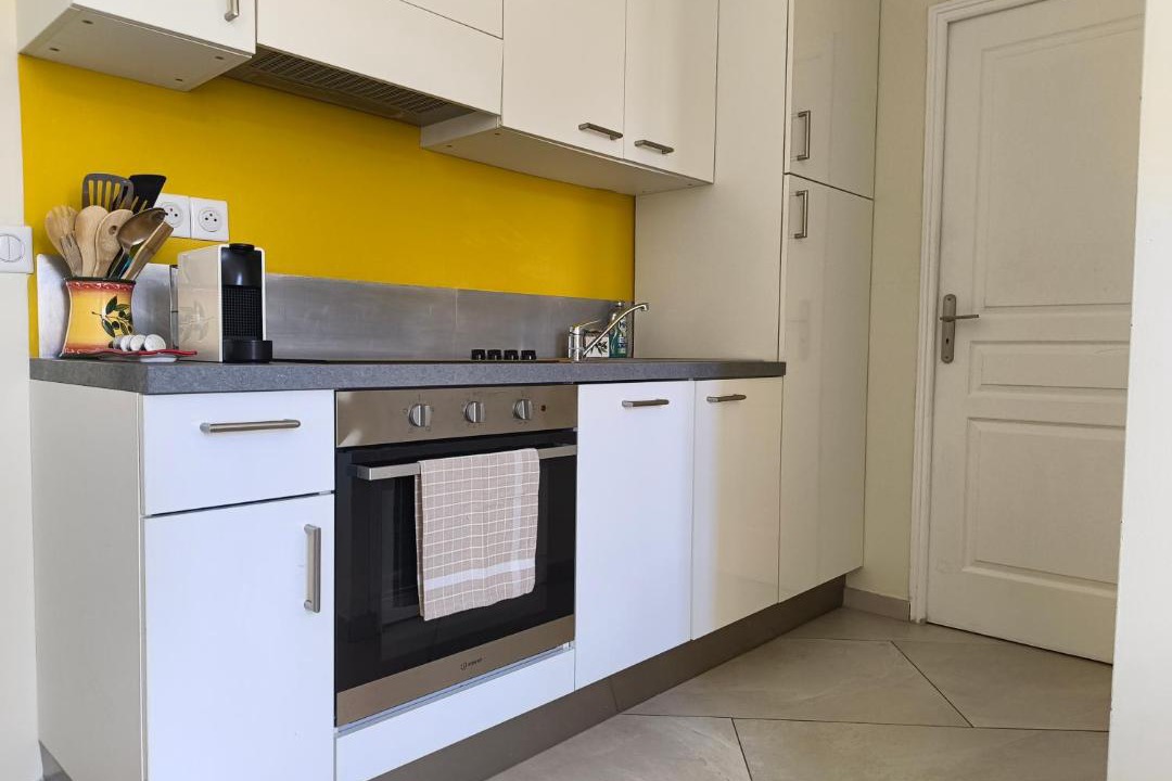 Photo of Kitchen in Nice City Centre