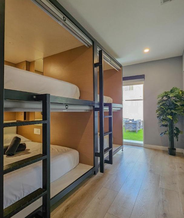 Photo of Bedroom in Northridge