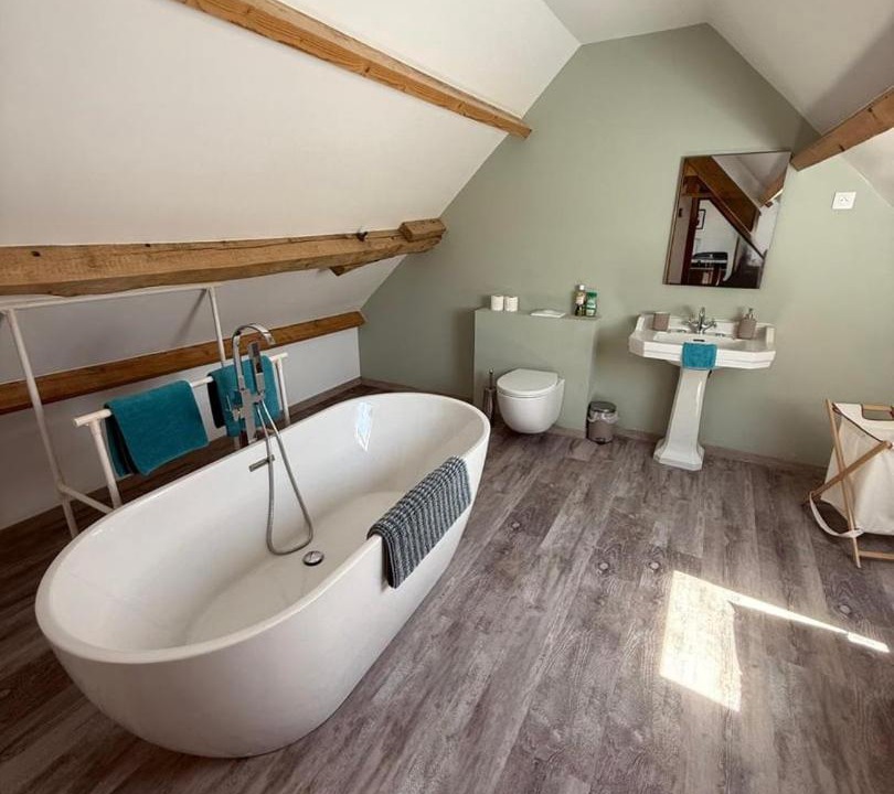 Photo of Bathroom in Montreuil