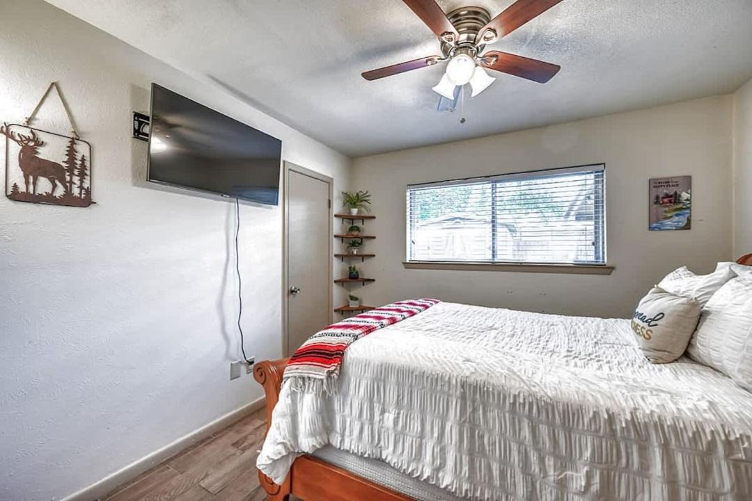 Photo of Bedroom in Kerrville
