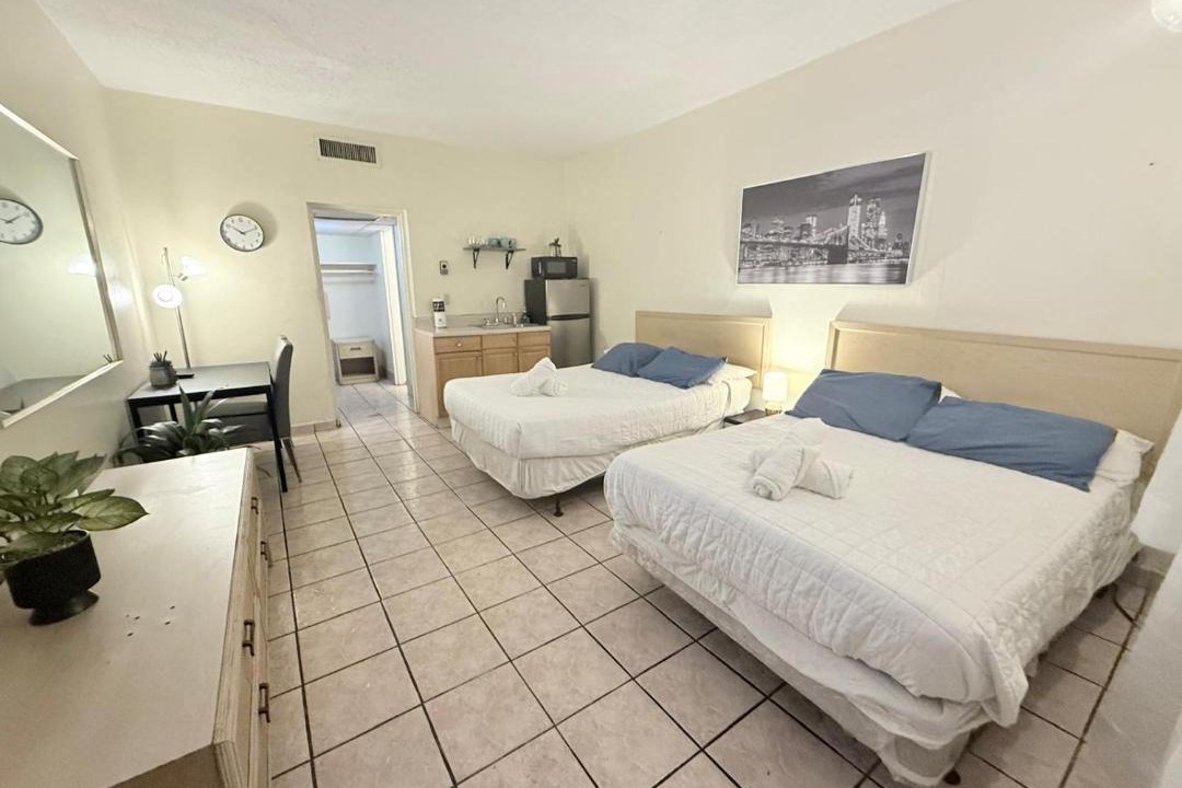 Photo of Bedroom in Hallandale Beach
