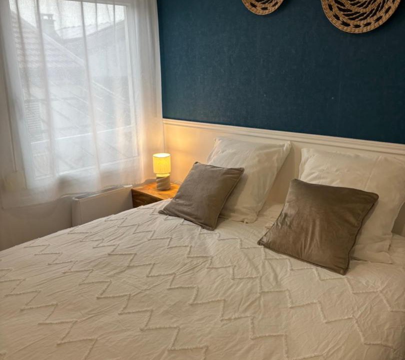 Photo of Bedroom in Chalons-en-Champagne