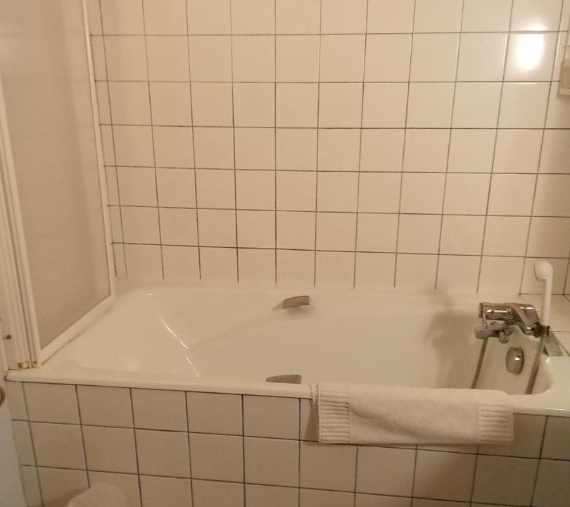 Photo of Bathroom in Barbezieux-Saint-Hilaire
