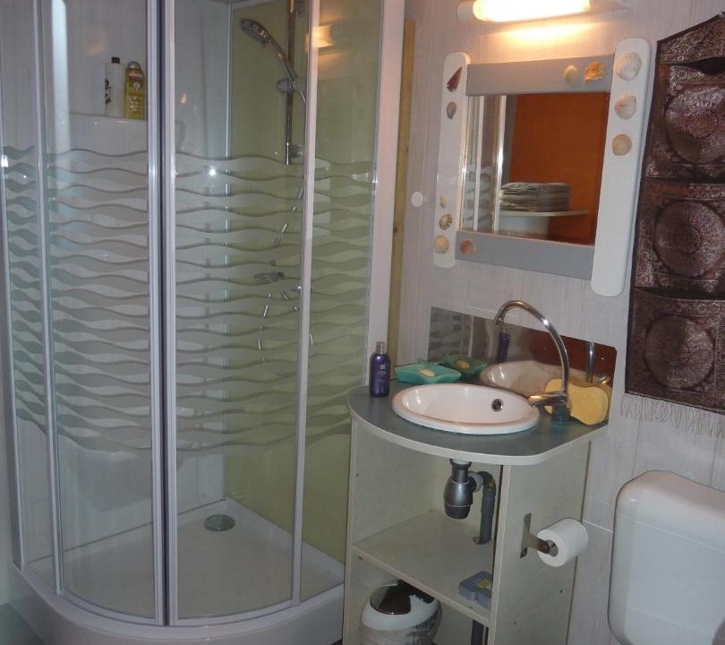 Photo of Bathroom in Castets