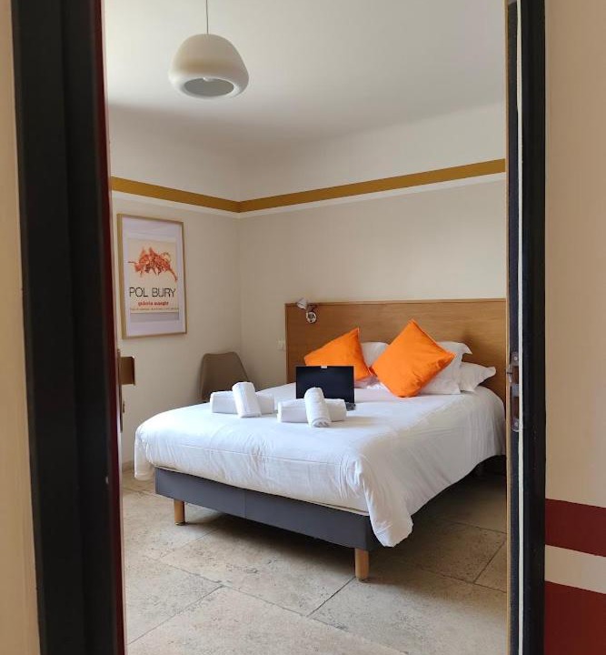 Photo of Bedroom in Roussillon