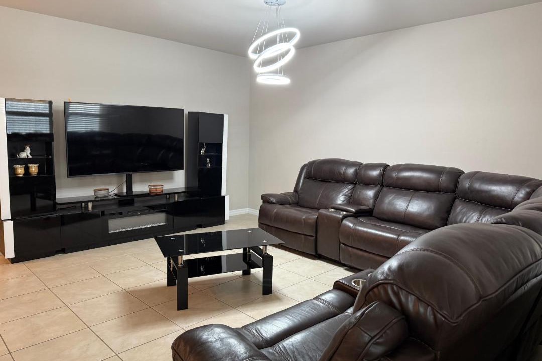 Photo of Livingroom in Mariner
