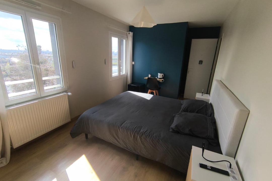 Photo of Bedroom in Argenteuil