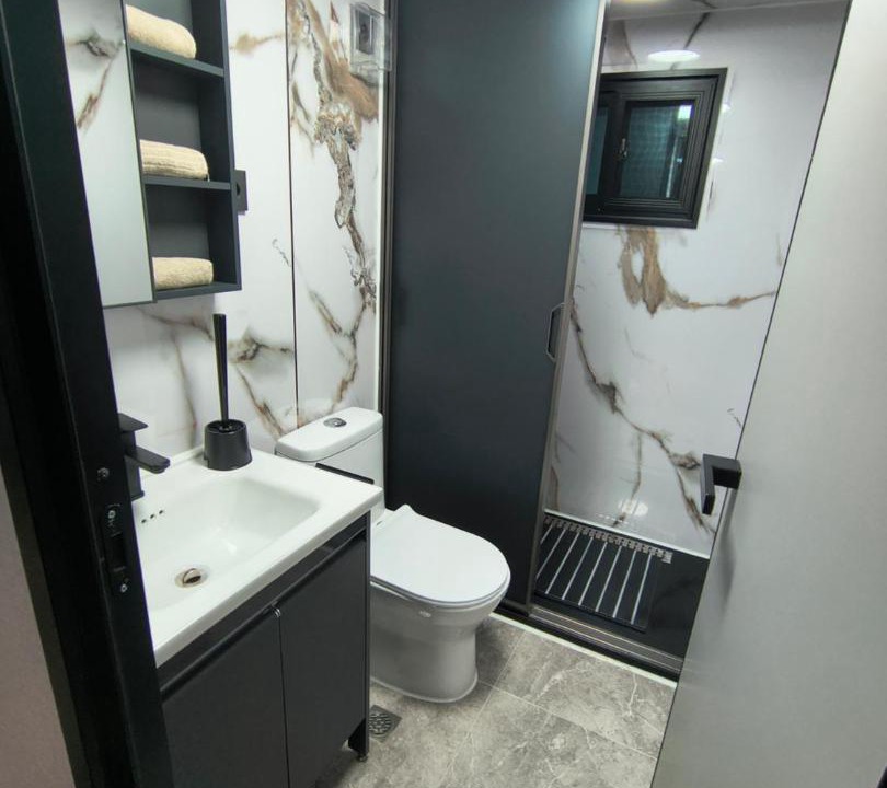 Photo of Bathroom in Herly