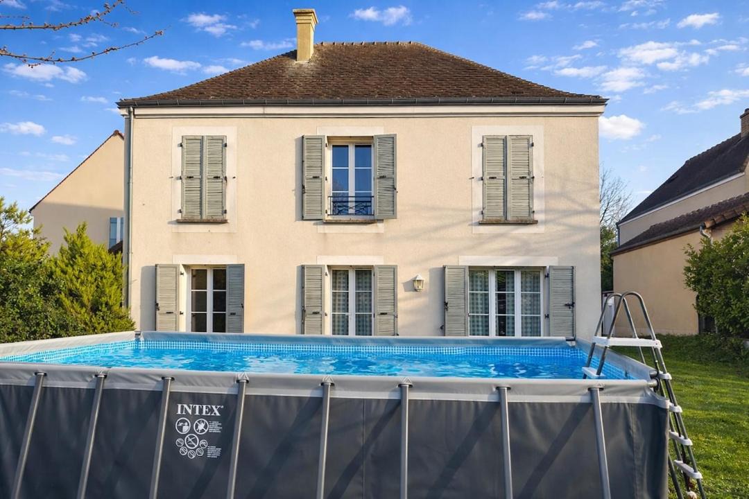 Photo of Others in Magny-le-Hongre