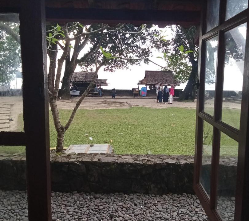 Photo of Others in Carita