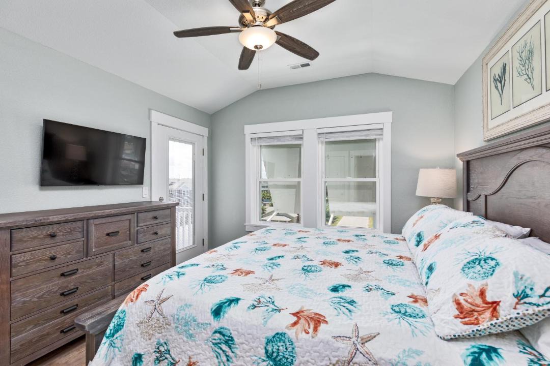 Photo of Bedroom in Nags Head