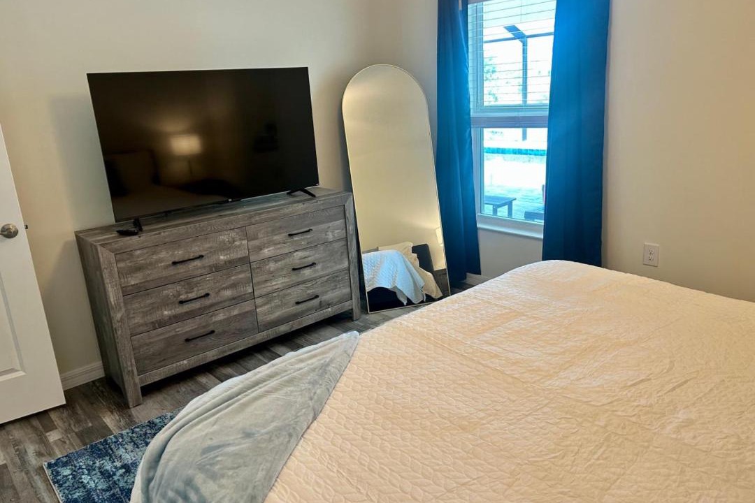 Photo of Bedroom in Diplomat