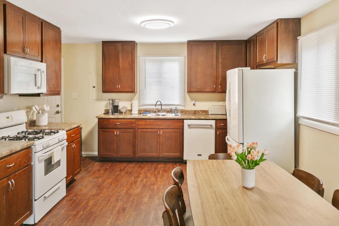 Photo of Kitchen in Waukegan