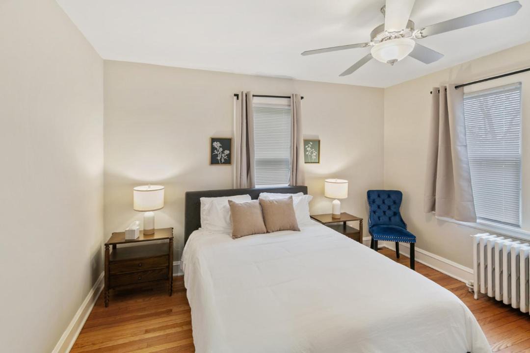 Photo of Bedroom in Highwood
