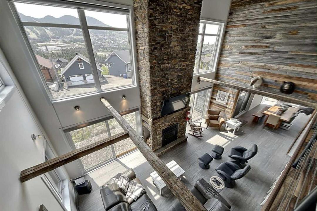 Photo of Livingroom in Saint-David-de-Falardeau