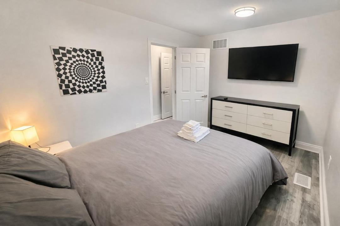 Photo of Bedroom in Hamilton