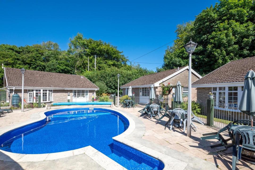 Photo of Others in Looe