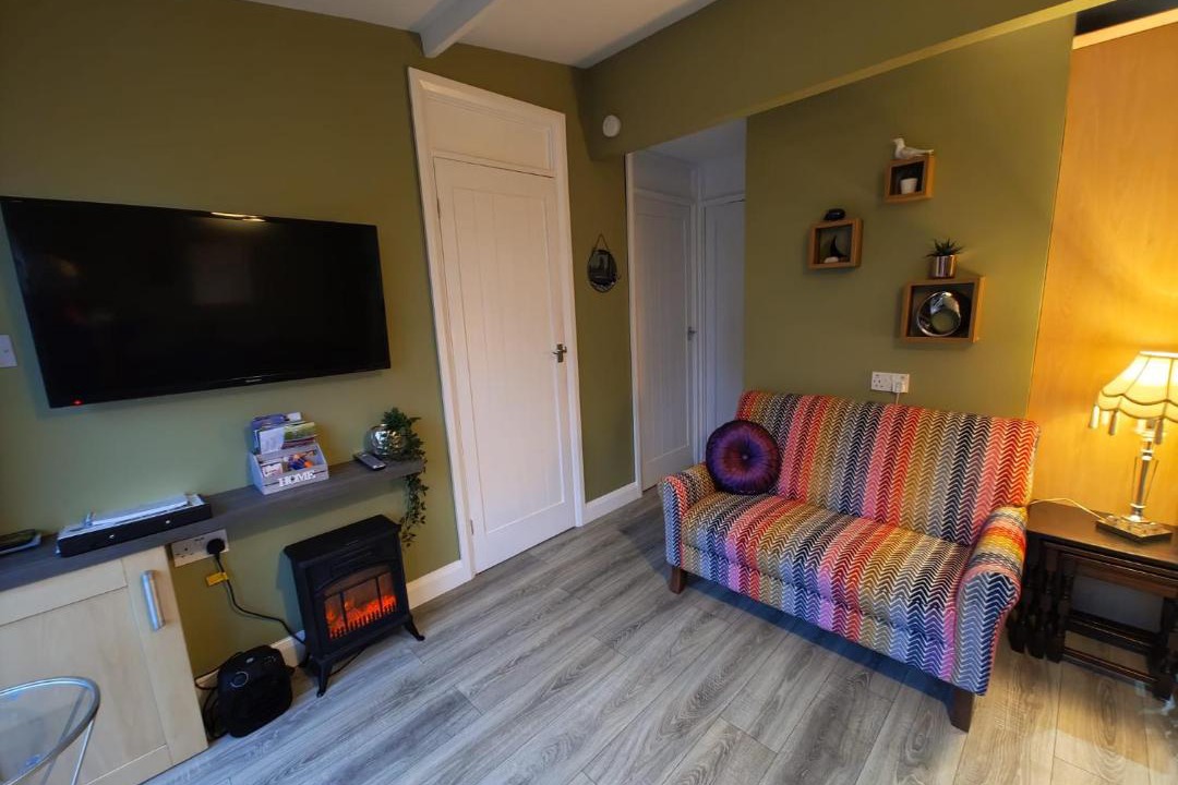 Photo of Others in Bont Newydd