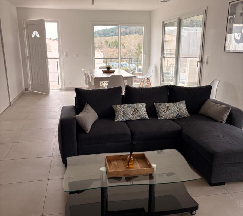 Photo of Livingroom in Charleval