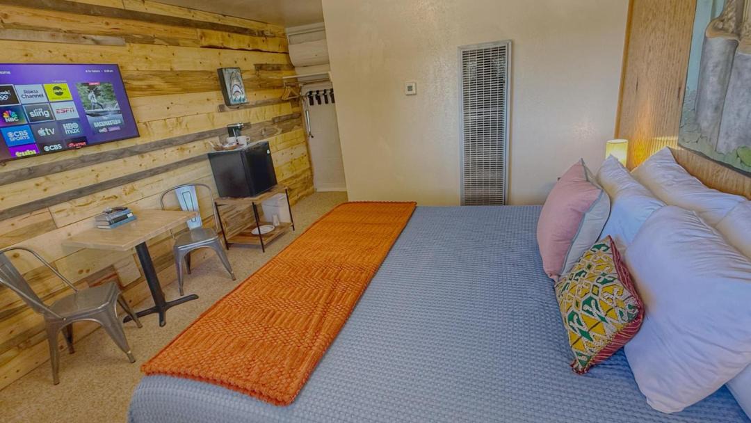Photo of Bedroom in Bluff