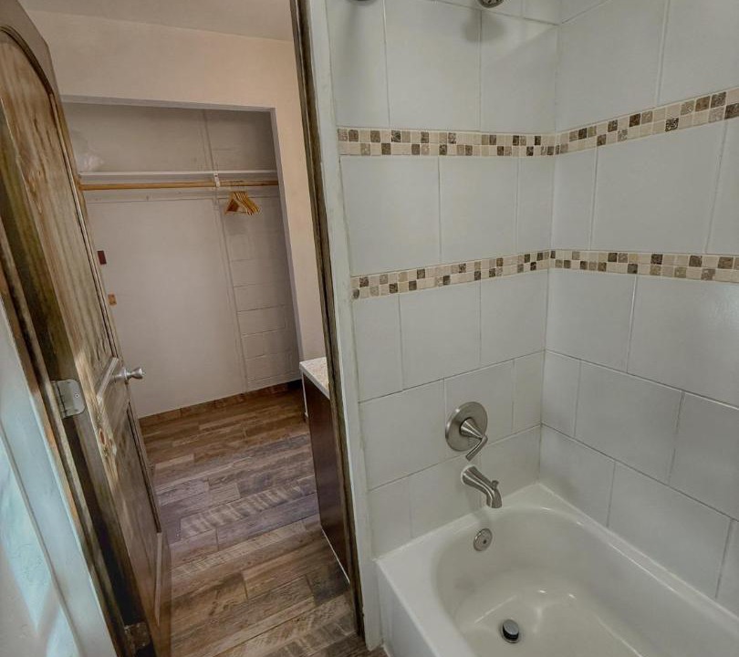 Photo of Bathroom in Bluff