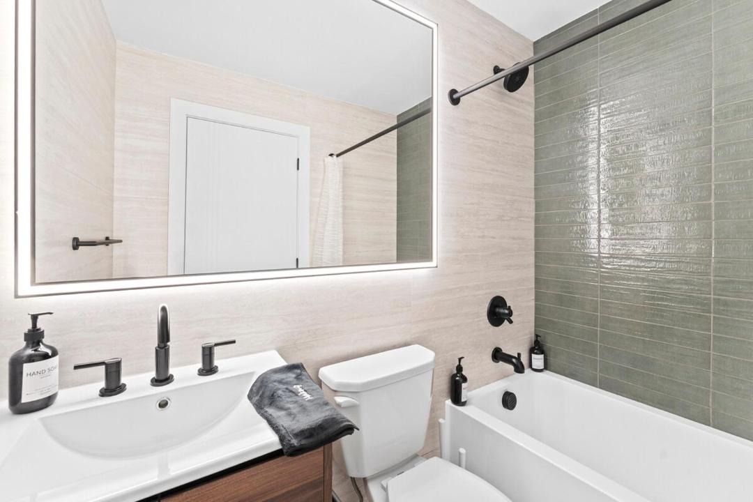 Photo of Bathroom in Newark