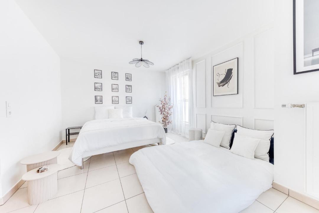 Photo of Bedroom in Asnieres-sur-Seine