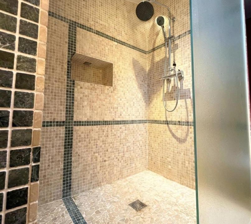Photo of Bathroom in Saint-Hippolyte-de-Montaigu