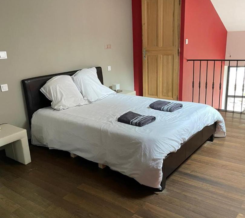 Photo of Bedroom in Saint-Hippolyte-de-Montaigu