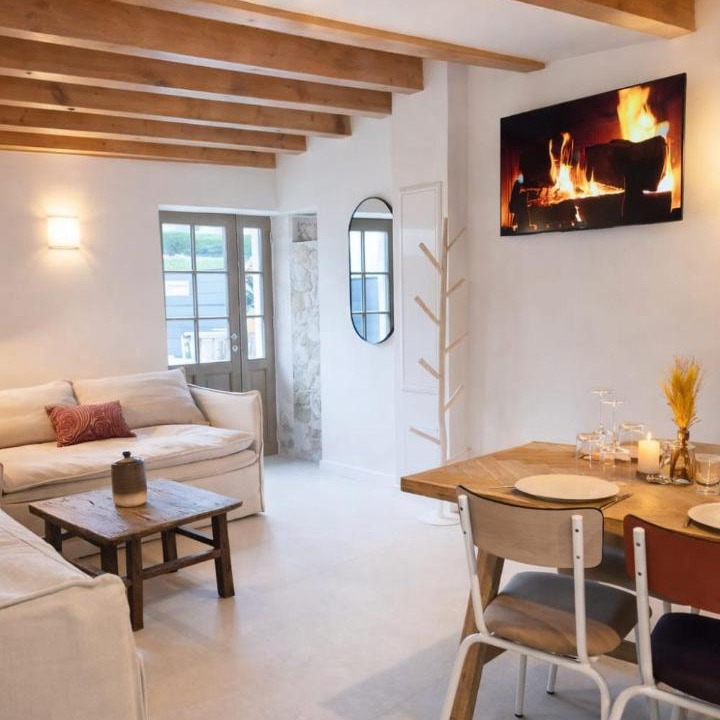 Photo of Others in Conjux